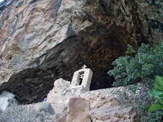 The entrance into the cave