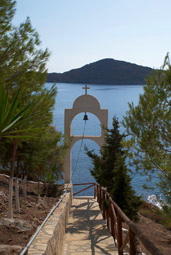 The way to the chapel