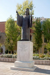 Памятник Дамаскину