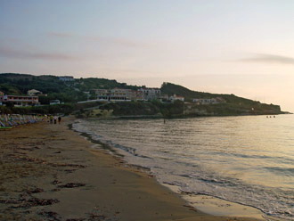 Пляж  Агиос Стефанос