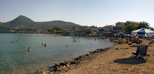 Messongi, the beach