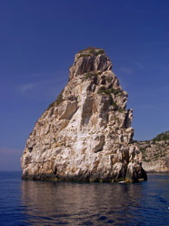 The west coast of Paxi, Ortholithos