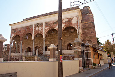 Мечеть Йени Дзами