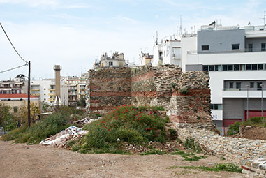 Восточная крепостная стена