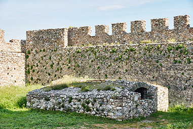 Крепость Платамон, цистерна