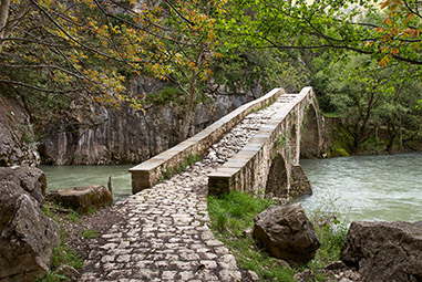 Ущелье Портица, мост
