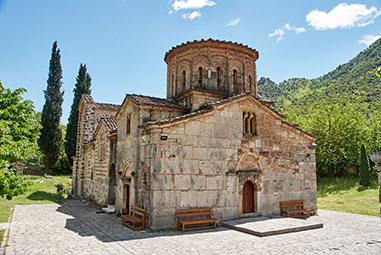 Церковь Порта Панагия
