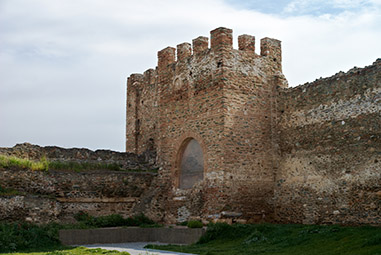 Северная крепостная стена