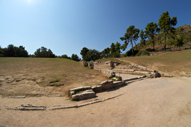 Древняя Олимпия, Стадион